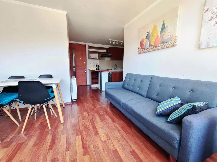 Centrico Departamento En Metro Parque Bustamante Santiago del Cile